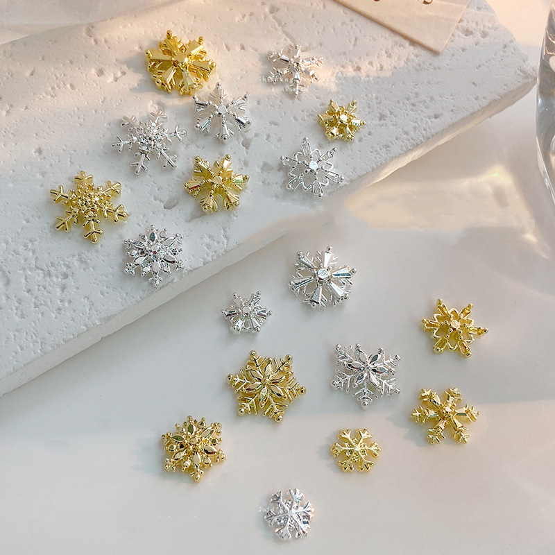 Luxury 3D Metal Snowflake Nail Charms